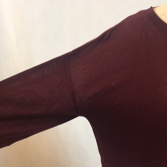 NWOT H&M Sweater with Scoop Neck and Hi-Lo hem with side slits - Picture 5 of 8